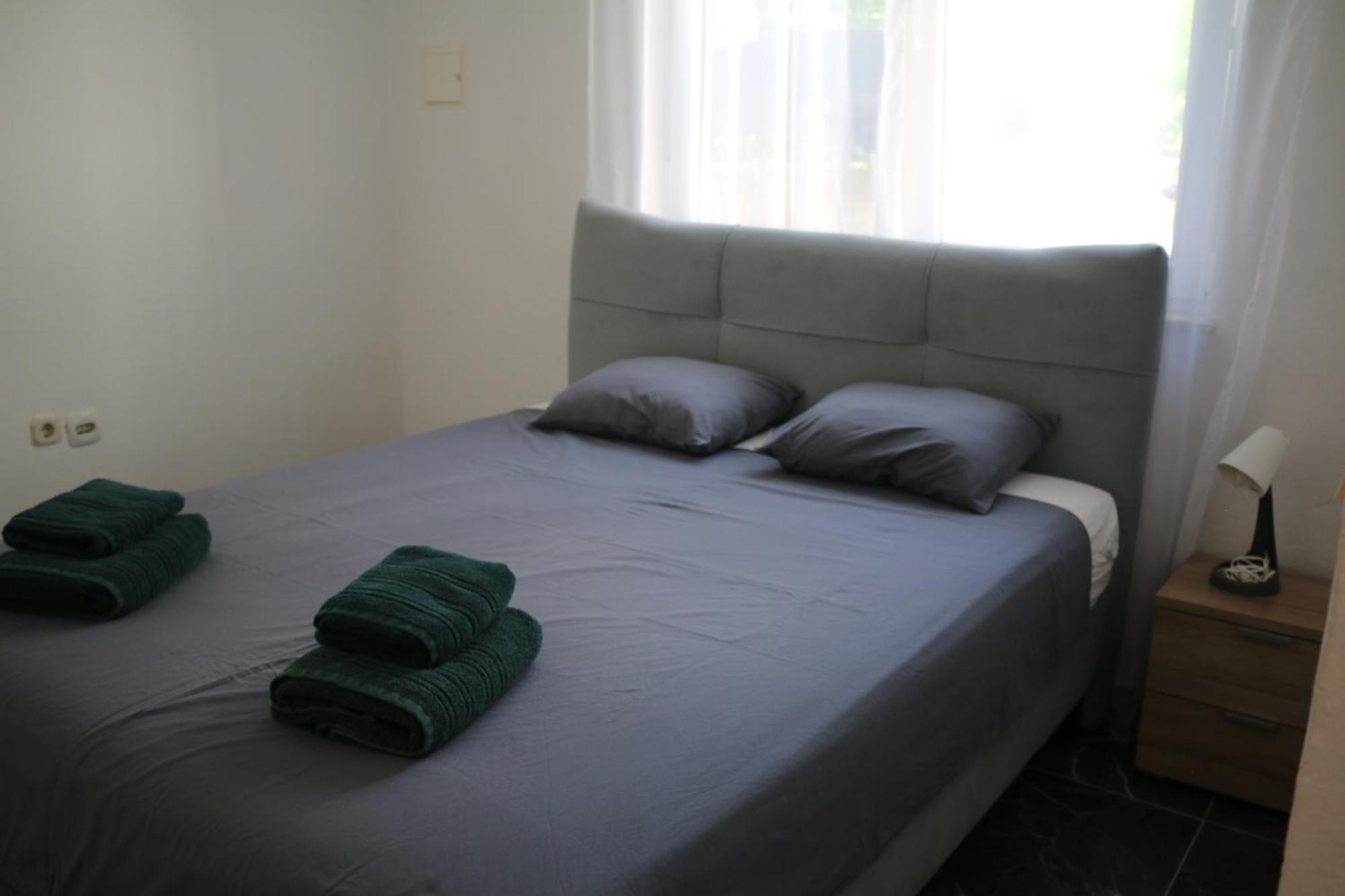 Apartmani Suhi Brod Μεντουλίν Εξωτερικό φωτογραφία